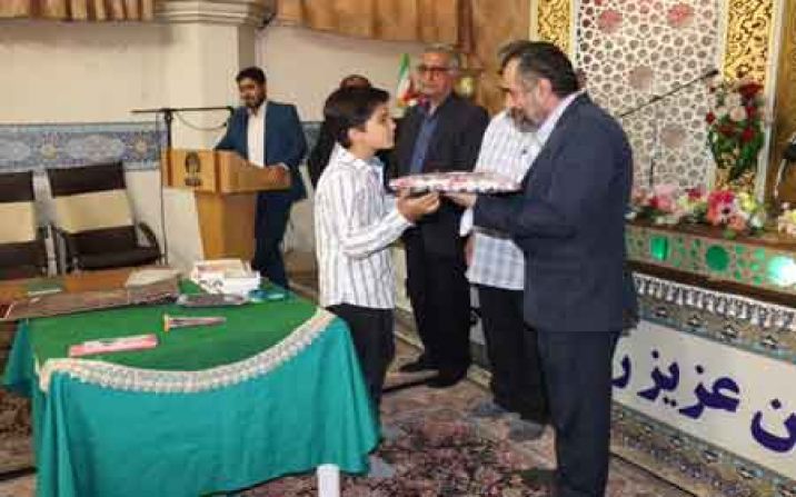 همایش ویژه مادران ودختران موسسه خیریه دارالاکرام حضرت ابوالفضل (ع)برگزار شد همایش ویژه مادران ودختران موسسه خیریه دارالاکرام حضرت ابوالفضل (ع)برگزار شد